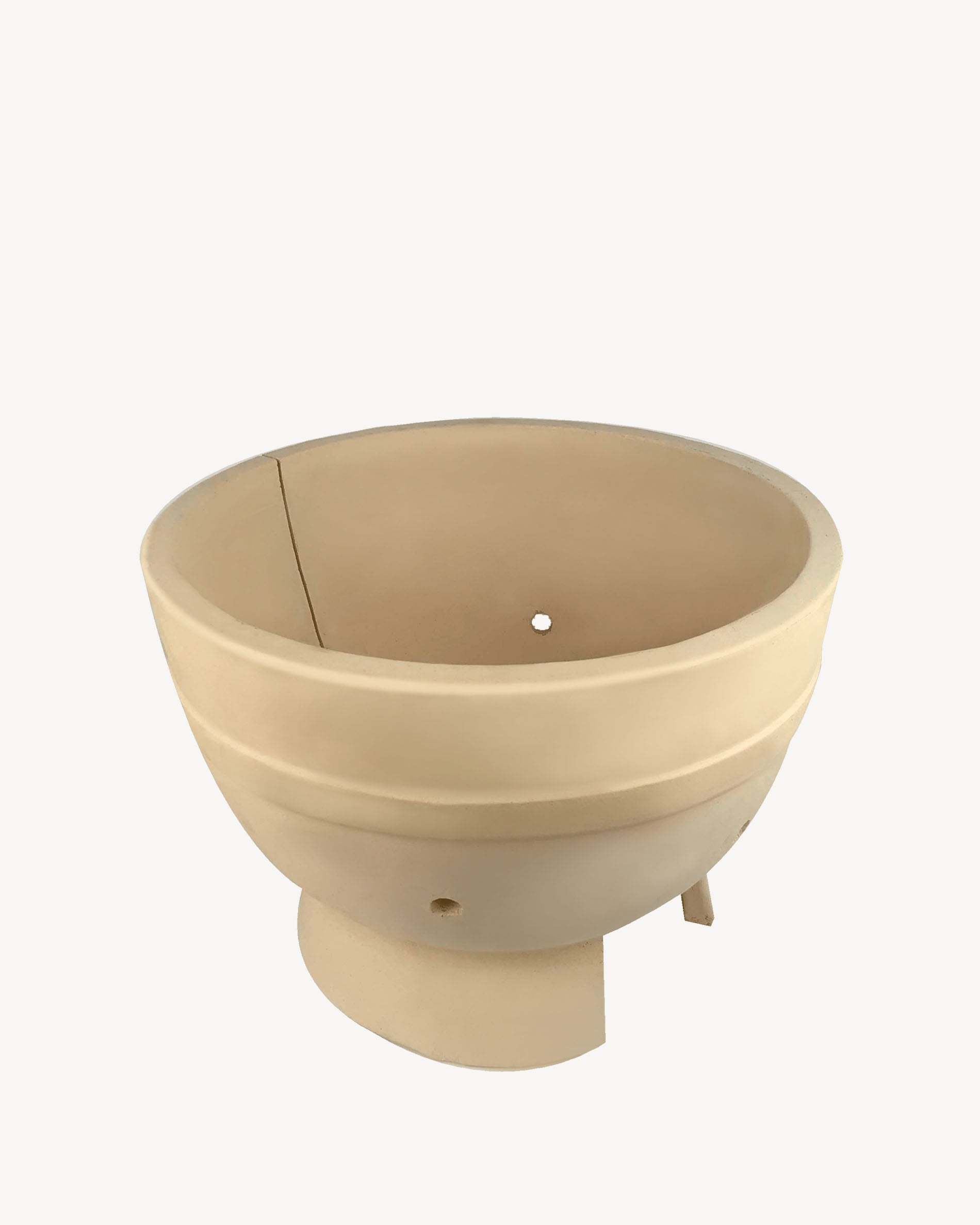 Cuve intérieure en céramique conçue pour le foyer du kamado Kokko.