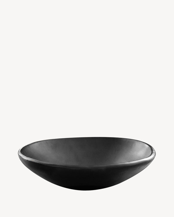 Große Schale aus schwarzem Chamba-Ton Ø30cm