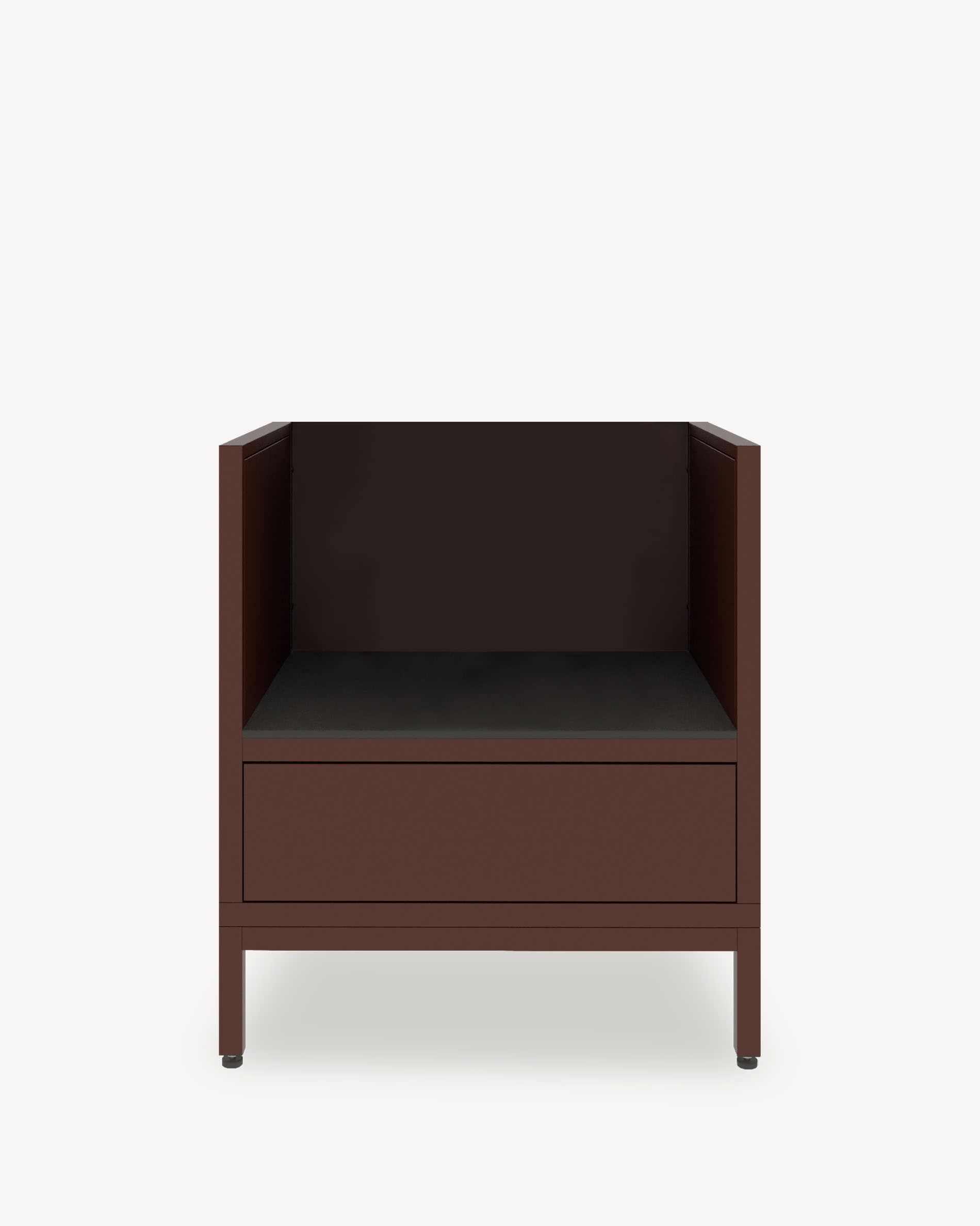 Module de cuisine pilotis pour kamado, meuble coloris brun rouille avec rangement fermé, plan de travail sombre et parois latérales intégrées.