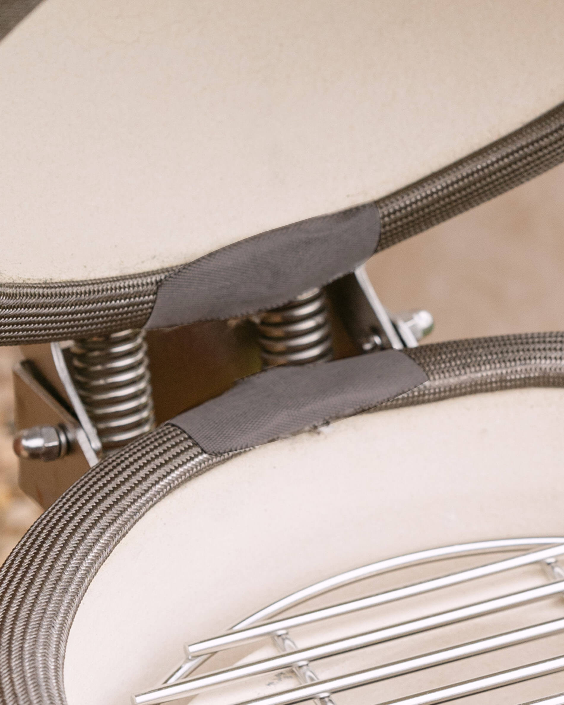 Ressort pour charnière